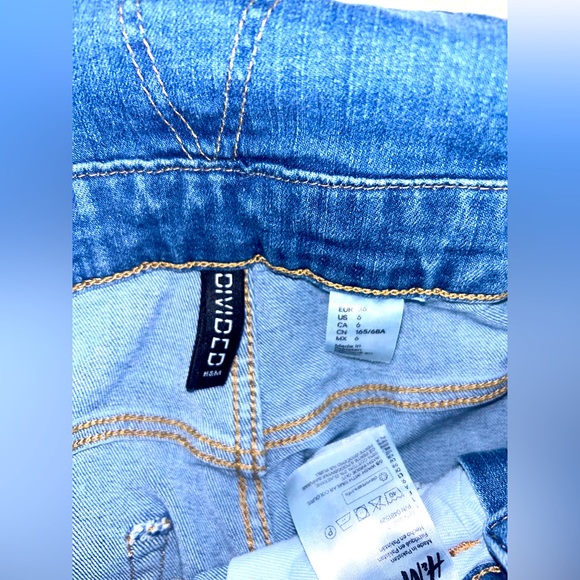 💙Distressed Denim Over-alls by H&M💙 - Picture 7 of 7